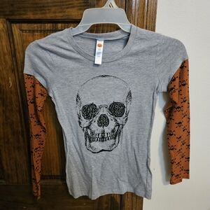 No Boundaries Gray and Orange Skull Long Sleeve Tee